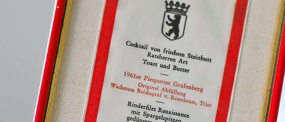 Die Speisekarte im Museum "The Kennedys" zeigt das Menü, das die einstige Präsidentenfamilie bei ihrem Berlin-Besuch gegessen hat.