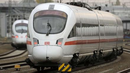 Bei der Bahn fallen mal wieder Klimaanlagen aus.
