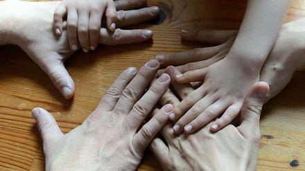 Die evangelische Kirche wertet nicht-eheliche Partnerschaften auf.