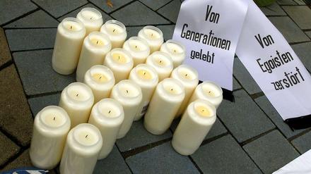 In stiller Trauer. In Duisburg ist der Traum vom Bundesliga-Fußball gestorben. 