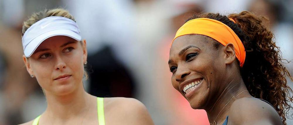 Zweite sein. Das gefällt der ehrgeizigen russischen Tennisspielerin Maria Scharapowa (links) überhaupt nicht. Vor allem dann nicht, wenn die Amerikanerin Serena Williams gewinnt. Seit neun Jahren gelang es Scharapowa nicht mehr, Williams zu besiegen. Das Foto zeigt die beiden Rivalinnen, nachdem Williams die French Open gegen Scharapowa gewonnen hatte. 