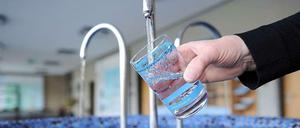 Ein Europäische Bürgerinitiative „right2water“ fordert Wasser für alle.