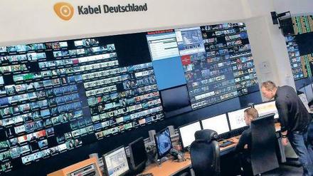 Reichlich Perspektiven. Sowohl der US-Kabelnetzbetreiber Liberty Global als auch der britische Mobilfunkkonzern Vodafone wollen Deutschlands größten Kabelnetzbetreiber (hier die Funkzentrale in Frankfurt am Main) übernehmen. Foto: Reuters