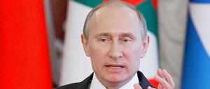 Russlands Präsident Putin hat dem Whistleblower Edward Snowden unter Bedingungen Asyl angeboten.