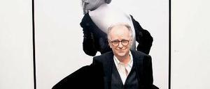 Bert Stern 2011 in einer New Yorker Ausstellung vor einem seiner Fotos. Foto: Neilson Barnard/Getty Images for The Weinstein Company/AFP