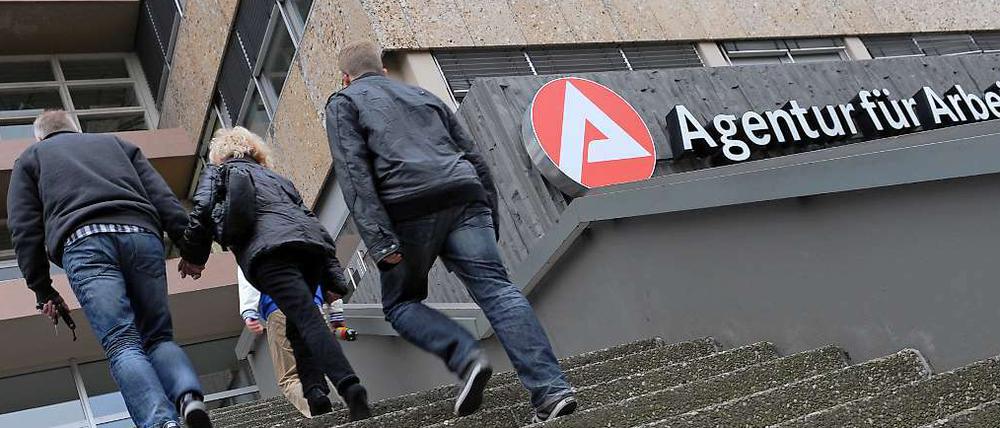 Den Gang zum Arbeitsamt treten viele Bürger gar nicht erst an - obwohl sie Anspruch auf Hartz IV hätten.
