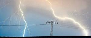 Aus heiterem Himmel kommen die steigenden Strompreise nicht. Foto: picture-alliance/dpa