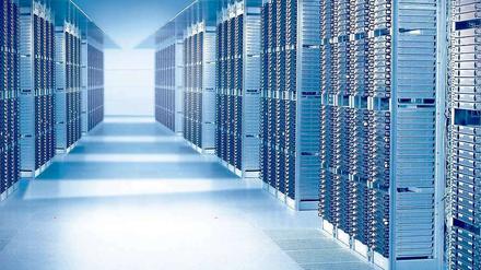 Digitale Wirtschaft in Berlin: Ein Serverraum im Rechenzentrum von Strato.