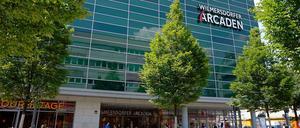 Shoppen und Schmökern: Die Wilmersdorfer Arcaden sind als Büchereistandort im Gespräch.