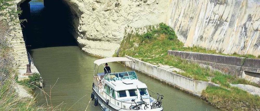 Ausgezeichnete Wasserstraße. Der Canal du Midi gehört zum Weltkulturerbe der Unesco. Auf der 240 Kilometer langen Strecke wird auch der Malpas-Tunnel durchfahren.
