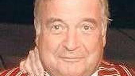Eberhard Wensky, 73.