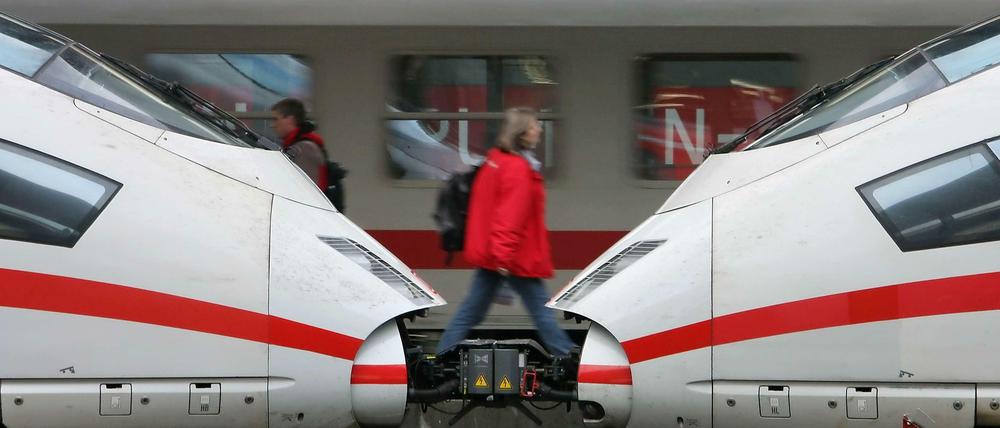 Wo geht's denn hier nach Wolfsburg? Seit der Flut müssen viele Pendler sehr viel Extra-Zeit einplanen.