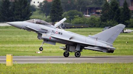 Teurer als gedacht. Der Eurofighter, das größte Rüstungsprojekt Europas.