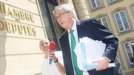 Am Ende. Jean-Claude Juncker musste dem luxemburgischen Parlament in der Affäre um den Geheimdienst SREL Rede und Antwort stehen.