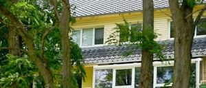Die Fassade einer Heimeinrichtung