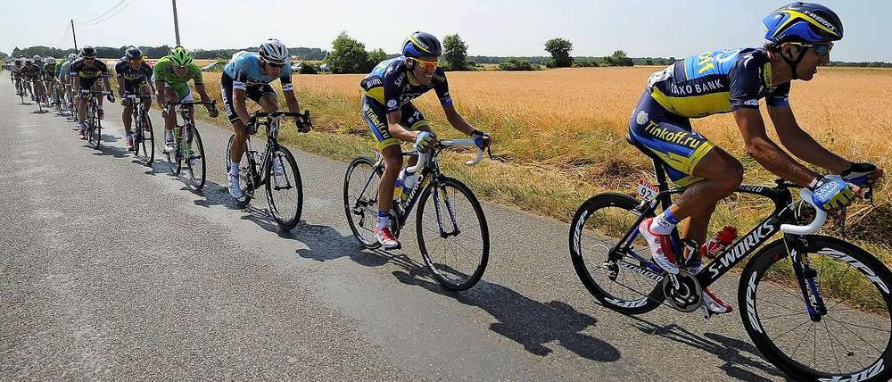 Verrückte Tour. Auf der Flachetappe verloren die Favoriten viel Zeit.