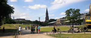 Nicht schön, aber selten: Der Görlitzer Park in Kreuzberg. Treffpunkt für Familien, Studenten - und Drogendealer. 