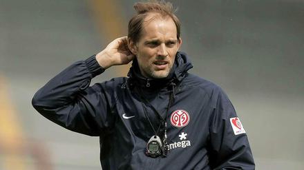 Trainer Tuchel gibt die sportliche Leitlinie bei Mainz vor.