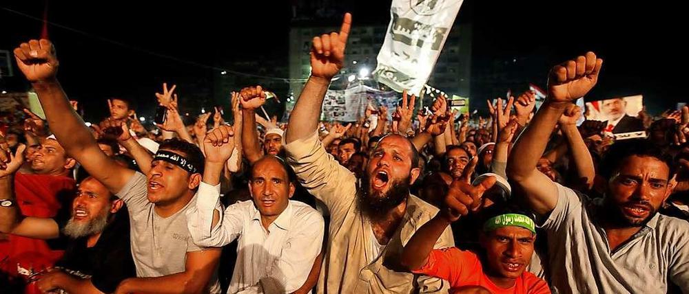 Anhänger des gestürzten ägyptischen Präsidenten in Kairo.