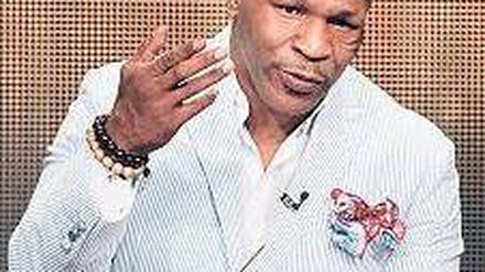 Zwirn statt Boxingshorts. Mike Tyson veranstaltet im Indianercasino. Foto: Reuters
