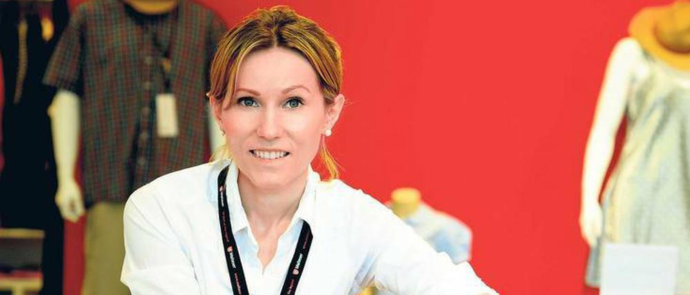 Gut gemeint und gemacht. Aleksandra Kaldonek leitet seit Mai den Malteserladen und managt den Schichtbetrieb der 20 ehrenamtlichen Mitarbeiter. 