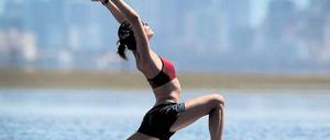 Durchatmen. Mit Achtsamkeit kann man die eigene psychische Widerstandskraft stärken. Wer resistenter auf Stress reagiert und weiß was einem gut tut, schützt sich vor Erschöpfungsdepressionen. Foto: AFP