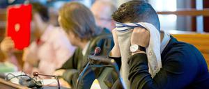 Fünf der sechs Angeklagten fielen vorher nie als Schläger auf. Wieso wurden Sie in der Nacht zum 14. Oktober 2012 so aggressiv?