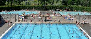 Das Sommerbad Olympiastadion.