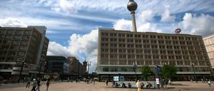 Am Alexanderplatz geht der Denkmalschutz um. Doch welche DDR-Bauten sollen wirklich geschützt werden? Und wie groß sind die Chancen dafür?