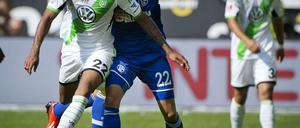 In Wolfsburg stand vor dem Spiel Neuzugang Luiz Gustavo (l.) im Mittelpunkt, nachdem er unter der Woche vom Rekordmeister zum VfL gewechselt war. Bei seinem ersten Startelfeinsatz für seinen neuen Klub wusste der Brasilianer zu überzeugen.