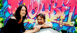 Die Farbe Bunt. Franziska Wilbrandt und Philip Schreiterer sorgen dafür, dass die Menschen in Moabit sich gegenseitig besser kennenlernen.