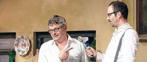 „Arschloch“, „Puffgänger“. „Spiegel“-Journalist Matthias Matussek (l.) musste sich vom selbsternannten TV-Anarchisten Kurt Krömer einiges anhören. Die Produktionsfirma will die Passagen nicht entfernen. Sie seien von der Kunst- und Satirefreiheit gedeckt. Foto: RBB
