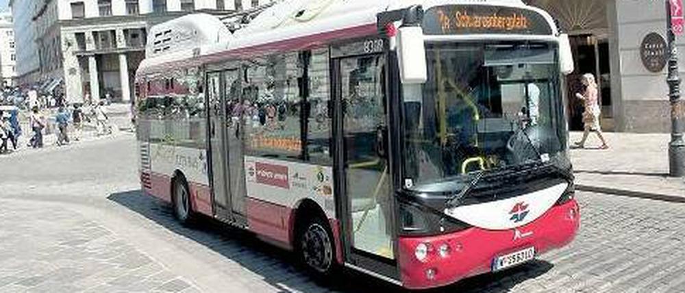 Ohne Auspuff. Auf zwei Innenstadtlinien fahren in Wien Midi-Busse mit elektrischem Antrieb. 
