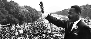 Die Menschen nicht nach ihrer Hautfarbe bewerten, sondern nach ihrem Charakter.