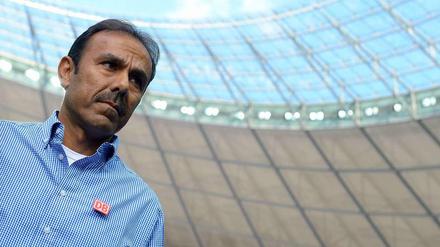 "Für alle Beteiligten sehr peinlich" . Hertha Trainer Jos Luhukay über die im Raum stehenden Vorwürfe gegen Hertha-Spieler.
