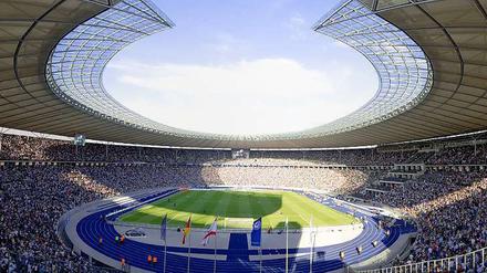Sollen die Spiele der Fußball-EM 2020 im Berliner Olympiastadion stattfinden sollen?