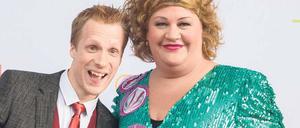 Cindy aus Marzahn und Oliver Pocher präsentieren die Gala des Fernsehpreises.