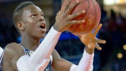 Der NBA-Traum ganz nah: Die Atlanta Hawks planen mit Dennis Schröder als zweiten Aufbauspieler.
