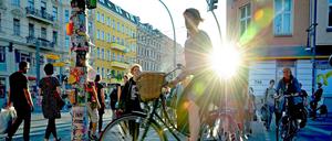 Projektionsfläche für die Wünsche der Bewohner. Hamburger, Schwaben und manchmal auch ein Berliner. Prenzlauer Berg, Ecke Eberswalder Straße und Kastanienallee.