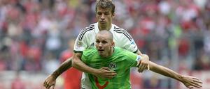 Hannover 96 war gegen den Rekordmeister sehr defensiv eingestellt und verteidigte hartnäckig.