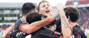 Im Zentrum. Vor allem dank Stefan Kießling gewann Leverkusen gegen Wolfsburg. Foto: dpa