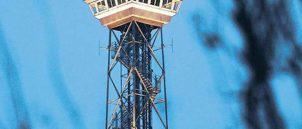 Der neue Alte. Wieder mal renoviert: Messe-Symbol Funkturm. 