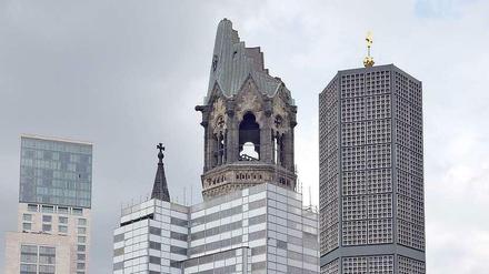 Bimmmm, Bimmmm, Bimmmm ... das alte Glockenspiel ertönt wieder.