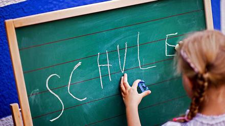 Schule wird in Berlin sehr unterschiedlich buchstabiert.