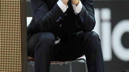 Das hat ihn nicht vom Hocker gerissen: Alba-Trainer Sasa Obradovic sah in Oranienburg einen ungefährdeten Testspielsieg gegen Koszalin.