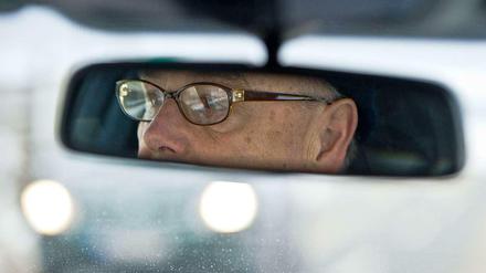 Sollen ältere Autofahrer zum Gesundheitscheck?