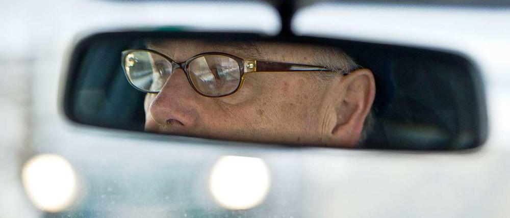 Sollen ältere Autofahrer zum Gesundheitscheck?