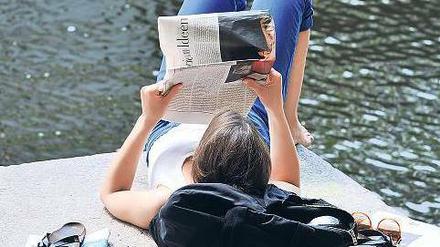 Mobiles Medium. Die Zeitung kann ihren Leser überallhin begleiten.