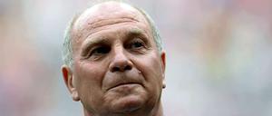 Uli Hoeneß zeigte sich nach der Sammer-Ansprache überrascht.
