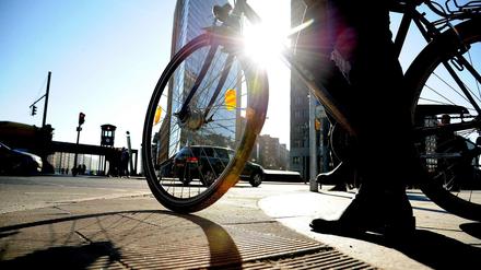 Berufspendler? Die gibt es nicht nur in Brandenburg. In Berlin radeln immer mehr zur Arbeit.